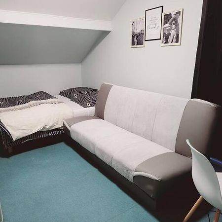 Studio Fonctionnel Proche Gare Pierrefitte Stains "Appart 2" Exterior foto